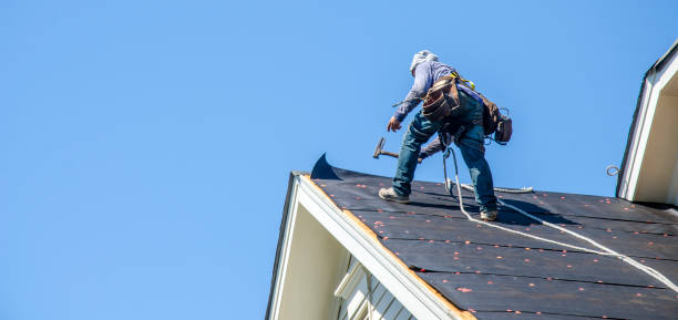 Roof Gutter Cleaning in Mount Cob, PA